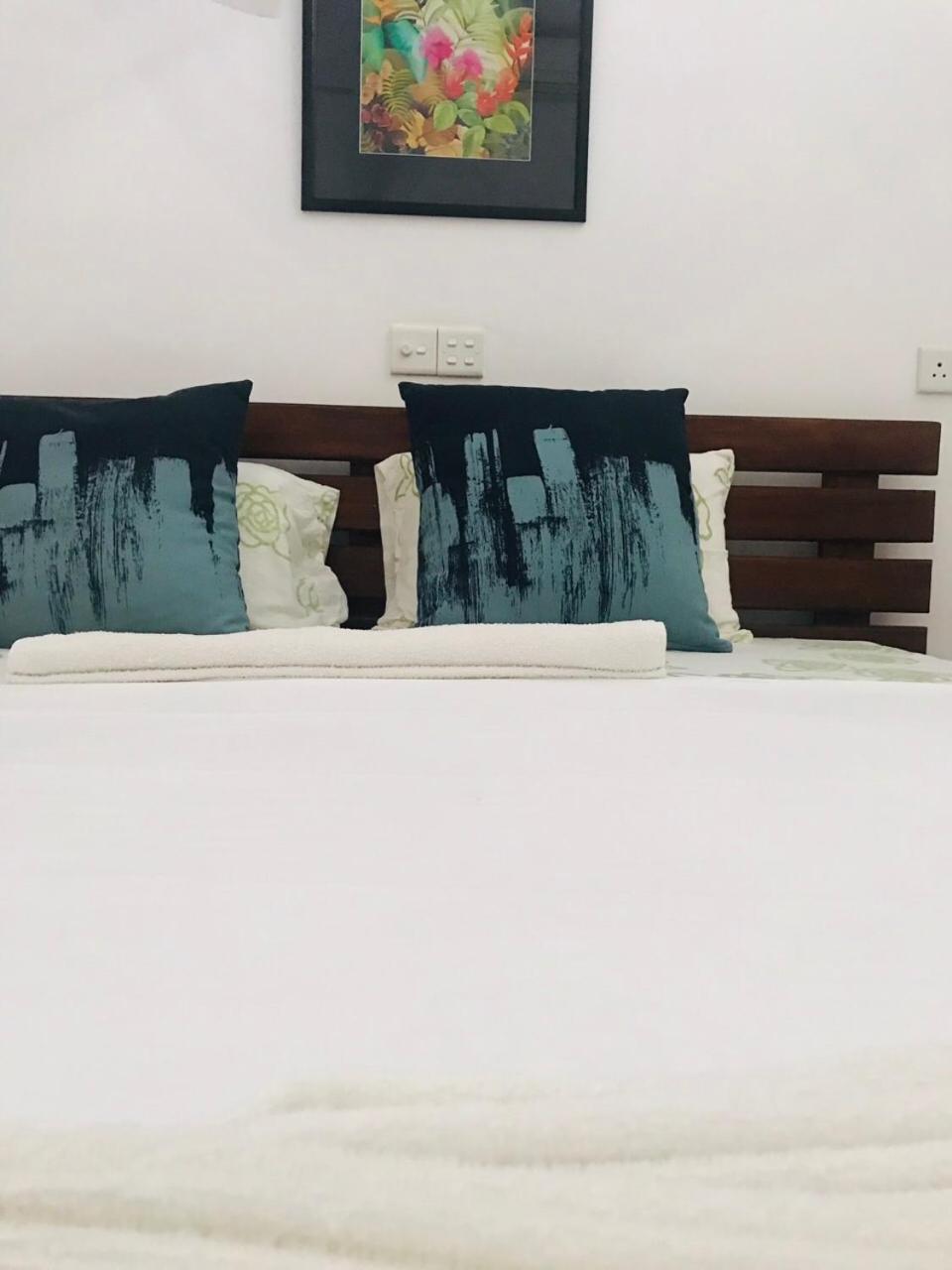 Villa Fiorita Dikwella Luaran gambar