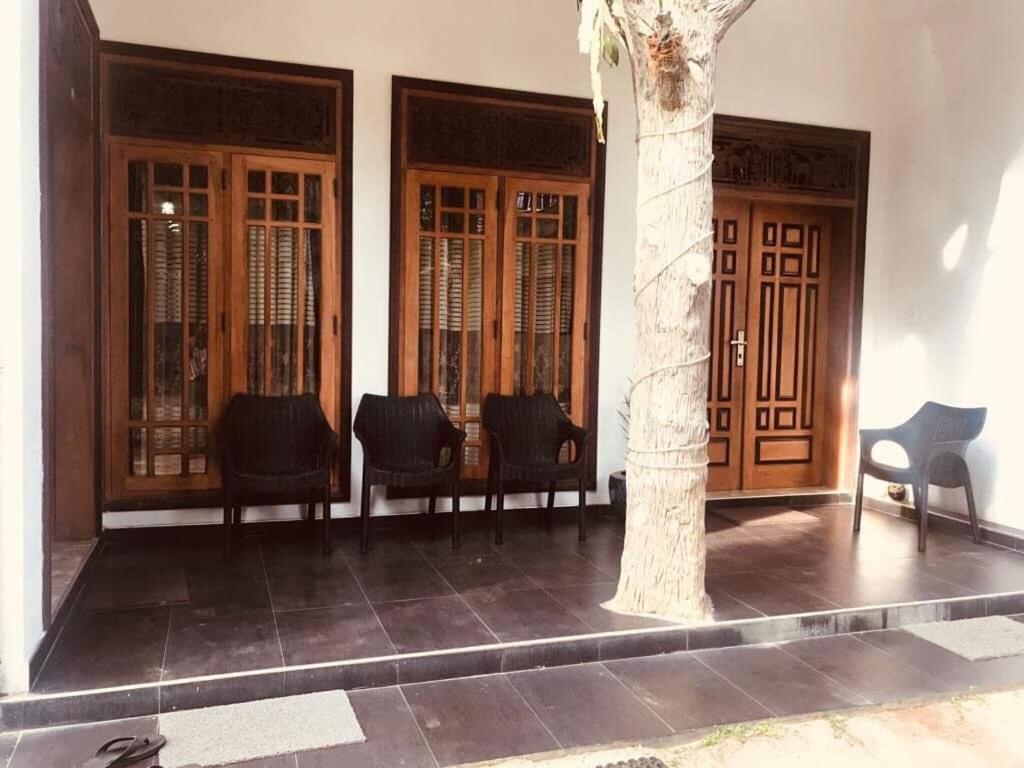 Villa Fiorita Dikwella Luaran gambar